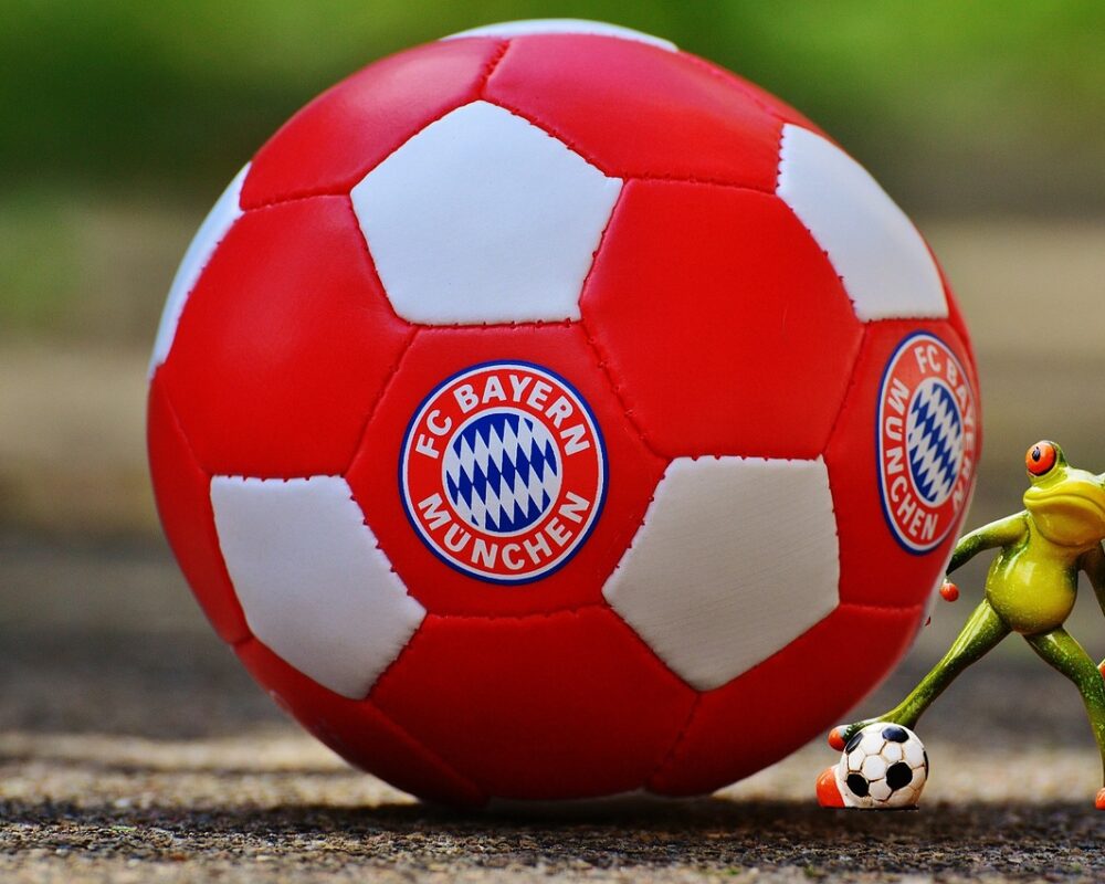 Fotbollens hisnande resa genom historien och dess framtida potential - Bild.