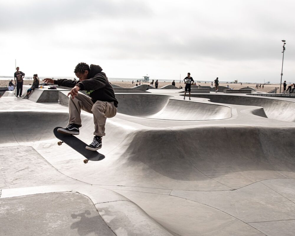 Det breda spektrumet av skateboardens värld - Bild.