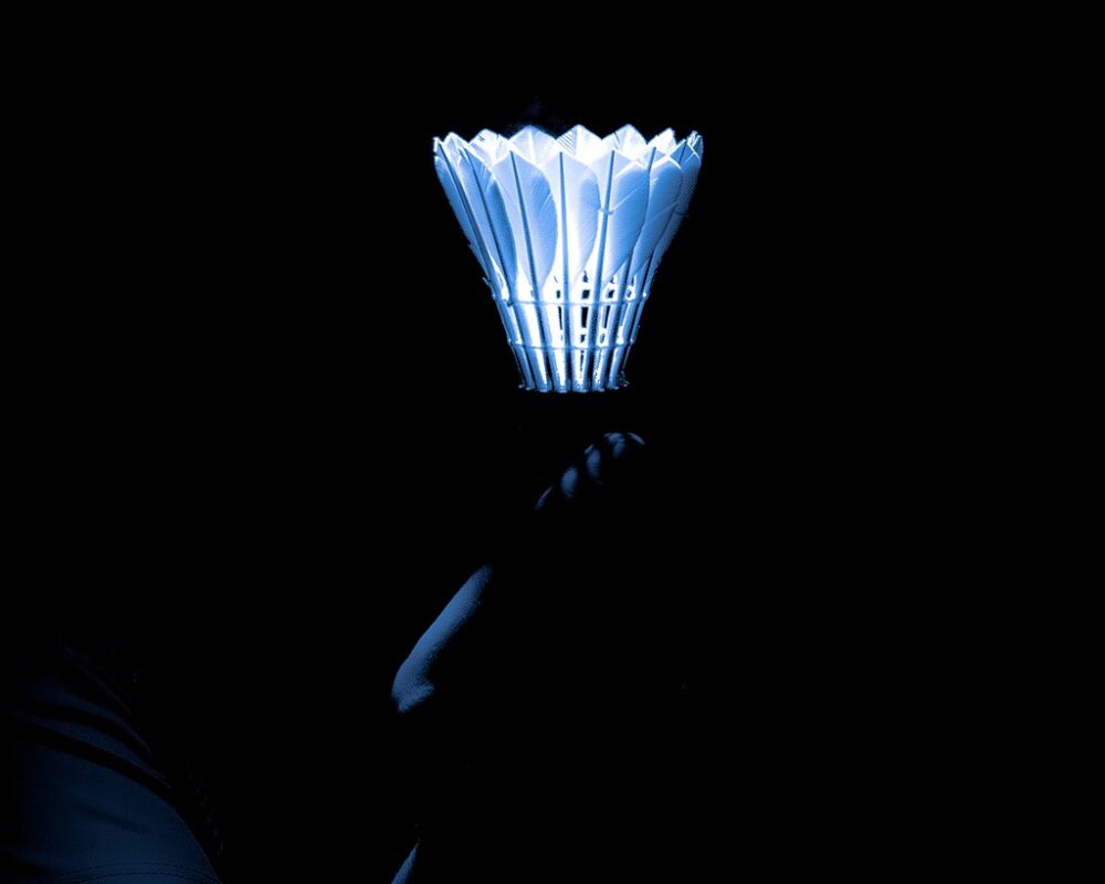 Utforska glädjen i racketsporten badminton - Bild.